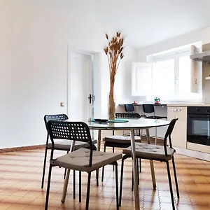 https://liodoro-apartment-catania.taorminaitalyhotels.com