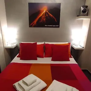 https://appartamento-carminella.taorminaitalyhotels.com