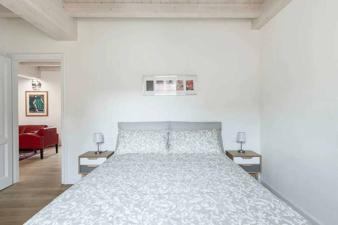 Appartamento Rossini By Holiday Solutions Como Apartment